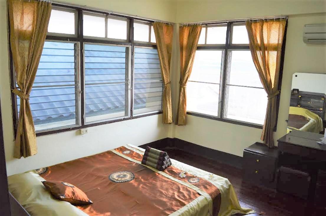 28 Rachabutr Hostel Ubon Ratchathani Quarto foto