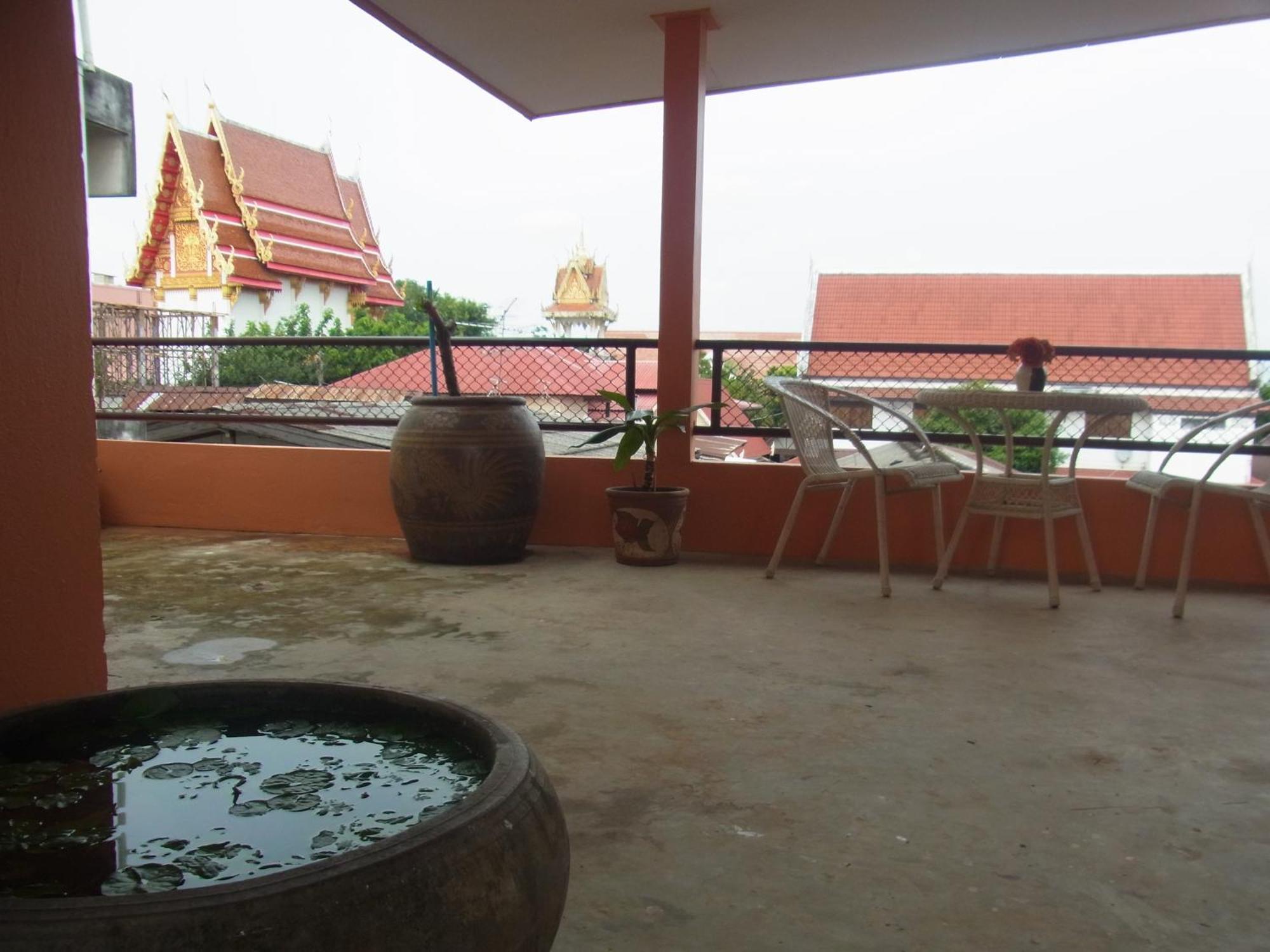 28 Rachabutr Hostel Ubon Ratchathani Quarto foto