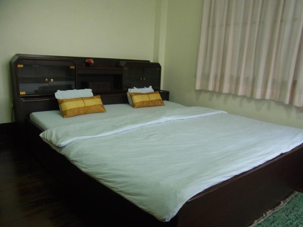 28 Rachabutr Hostel Ubon Ratchathani Quarto foto