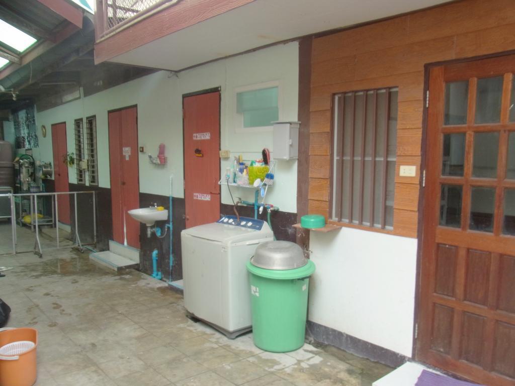 28 Rachabutr Hostel Ubon Ratchathani Exterior foto