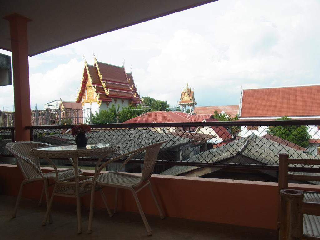 28 Rachabutr Hostel Ubon Ratchathani Quarto foto